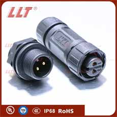 M12-面板式后裝公針